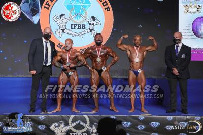Master Men's Bodybuilding 40-49 yrs