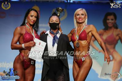 Masters Women's Bodyfitness