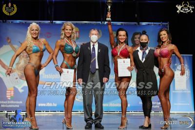Masters Women's Bikini Fitness over 163 cm