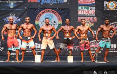 Master Men's Physique Over 40 years Open